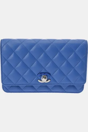 CHANEL Lambskin Chain Wallet Bag