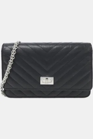 CHANEL Chevron Leather Reissue Wallet On Chain