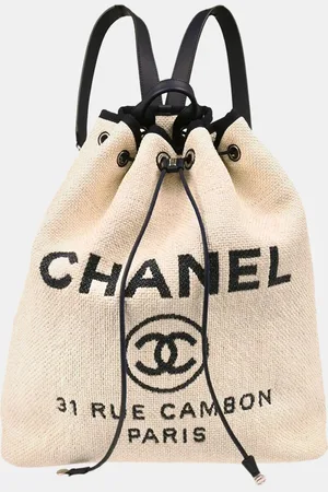 CHANEL White Straw Deauville Backpack