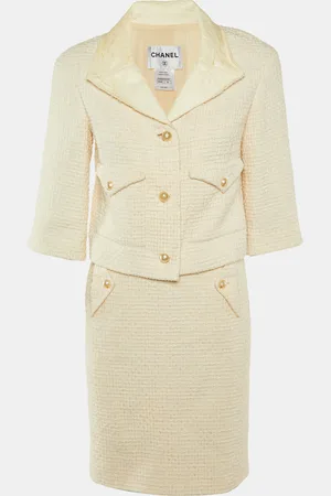 CHANEL White Tweed Leather Trim Detail Jacket & Skirt Suit M