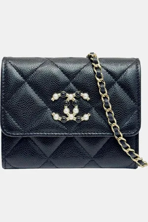 CHANEL Caviar Matelasse Mini Chain Wallet