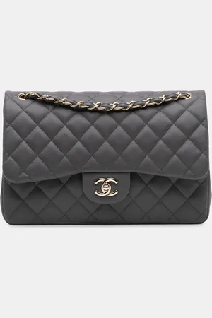CHANEL Jumbo Classic Caviar Double Flap