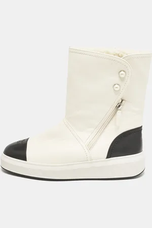 CHANEL Off /Black Leather CC Snow Boots Size 41