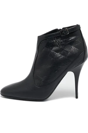 Burberry Check Embossed Leather Buckle Detail Ankle Length Boots Size 39