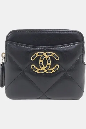 CHANEL Lambskin Leather 19 Wallet