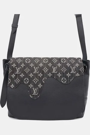 LOUIS VUITTON Noir Monogram Denim Taurillon Leather Busas Tokyo Messenger Bag