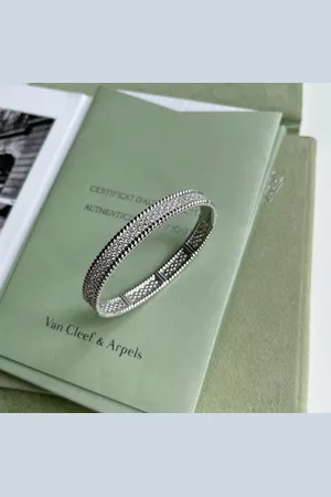 Van cleef Gold Full Diamond Perlee Diamonds Three-Row Wide Bracelet Size S