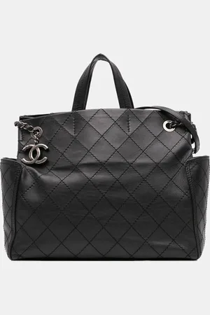 CHANEL Medium CC Quilted Calfskin Pocket Tote
