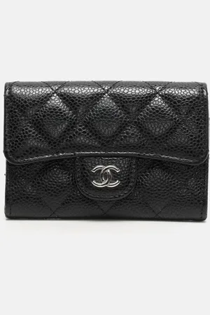 CHANEL Quilted Caviar Leather CC Card Holder