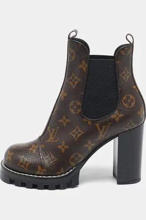LOUIS VUITTON Monogram Canvas Star Trail Ankle Boots Size 37