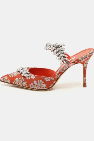 Manolo Blahnik Floral Jacquard Lurum Pointed Toe Mules Size 37