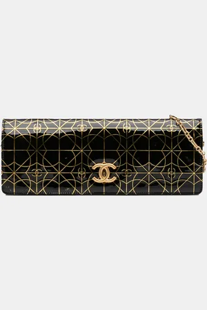 CHANEL Paris Moscou Vinyl Moujik Clutch with Chain