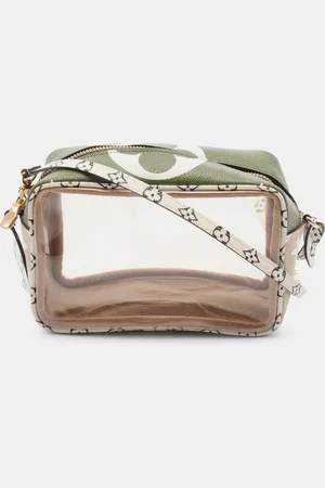 LOUIS VUITTON Monogram Giant Beach Pouch