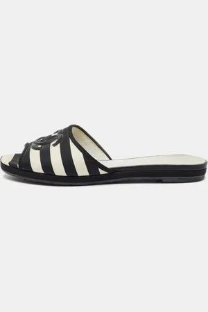 CHANEL /White Stripe Print Fabric CC Flat Slide Sandals Size 36.5