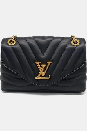 LOUIS VUITTON Leather New Wave Chain Shoulder Bag