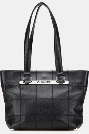CHANEL Caviar Choco Bar Tote
