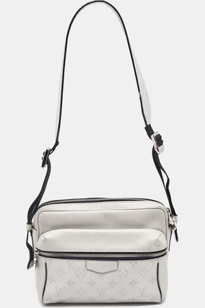 LOUIS VUITTON Antarctica Taigarama Monogram Outdoor Messenger PM Bag