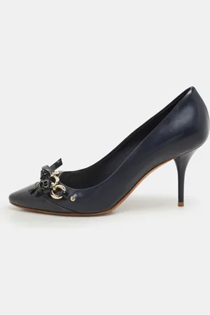 Dior Patent and Leather Bow Chain Detail Pumps Size 37