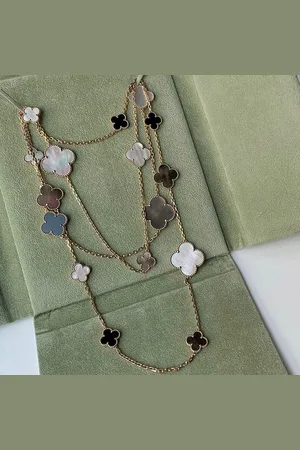 Van cleef 18K Gold Magic Alhambra 16 Motif Long Necklace