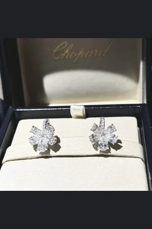 Chopard 18K Gold Diamond 5.28Ct Floral Earrings