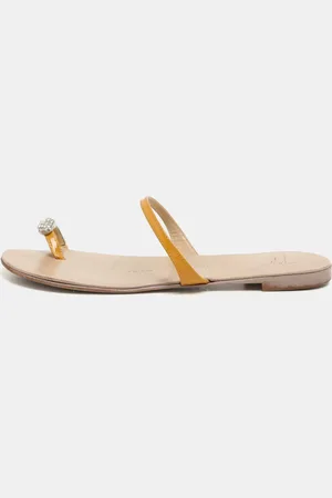 Giuseppe Zanotti Patent Leather Crystal Embellished Toe Ring Flat Sandals Size 36