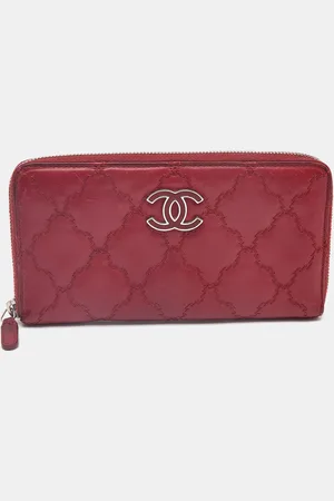 CHANEL Ultra Stitch Leather CC Zip Continental Wallet