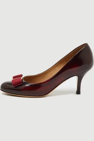 Salvatore Ferragamo Leather Vara Bow Pumps Size 36.5