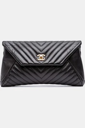 CHANEL Lambskin Chevron Fold Up Again Clutch