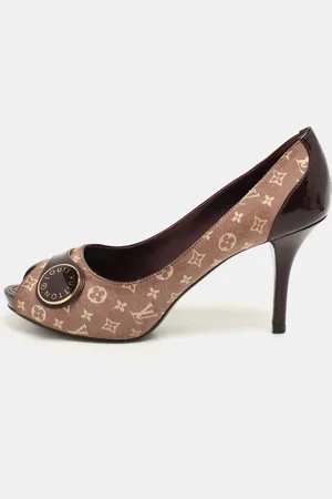 LOUIS VUITTON Mini Lin Canvas and Patent Leather Peep Toe Pumps Size 36