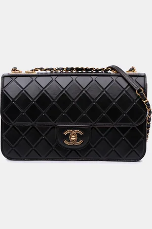 CHANEL Embossed Calfskin Single Flap