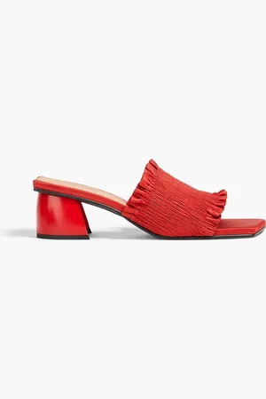 Red sandals discount low heel