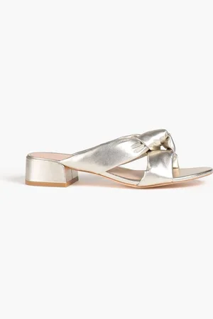 Stuart Weitzman Vacay 35 knotted metallic leather mules - Metallic