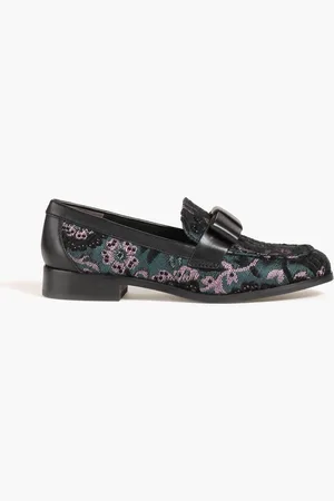 Stuart Weitzman Bowtie embellished floral-jacquard loafers - Blue