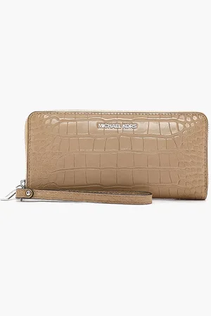 Michael Kors Jet Set Travel Wallet for Women | The Deal Outlet