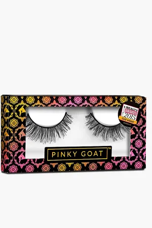 Pinky Goat Yara Natural Lashes for Women | The Deal Outlet