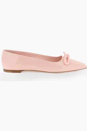 Salvatore Ferragamo Annie for Women | The Deal Outlet