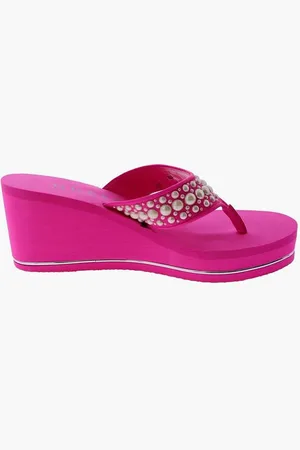 Guess Silus Eva Sandals for Women | The Deal Outlet