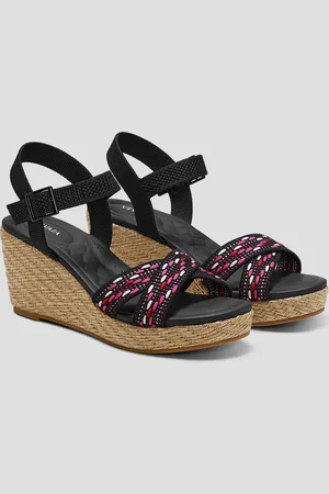vivaia Round-toe Wedge Sandals (Sally Pro)