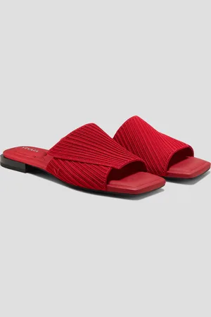 vivaia Streamline Slide Sandals (Maeve)