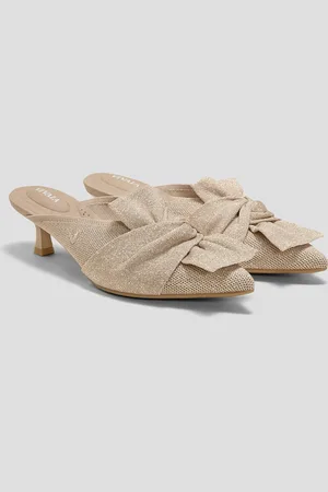 vivaia Pointed-Toe Bow Sandals (Samira)