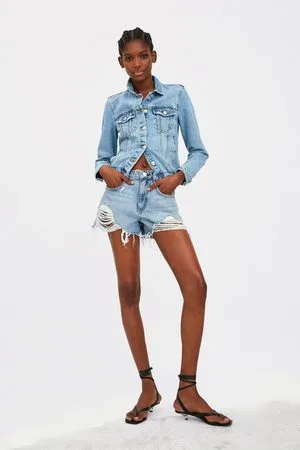 ESPRIT - Cropped denim jacket with an oversized fit at our online shop