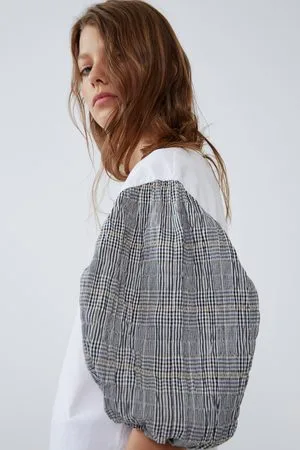 Zara Contrasting fabric t-shirt